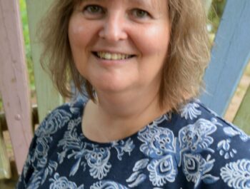 Andrea Kloschefski